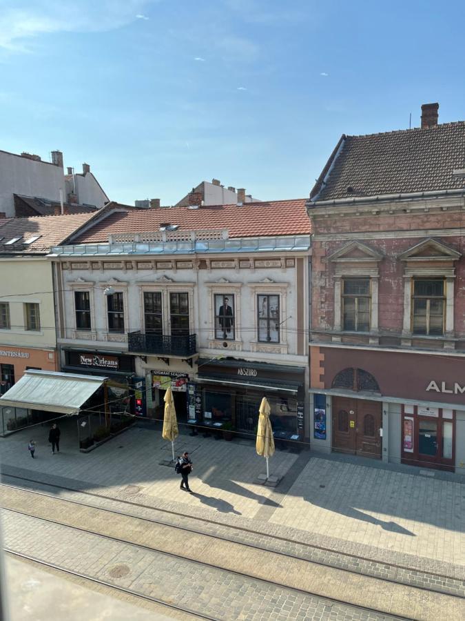 Szechenyi Apartman Miskolc Dış mekan fotoğraf